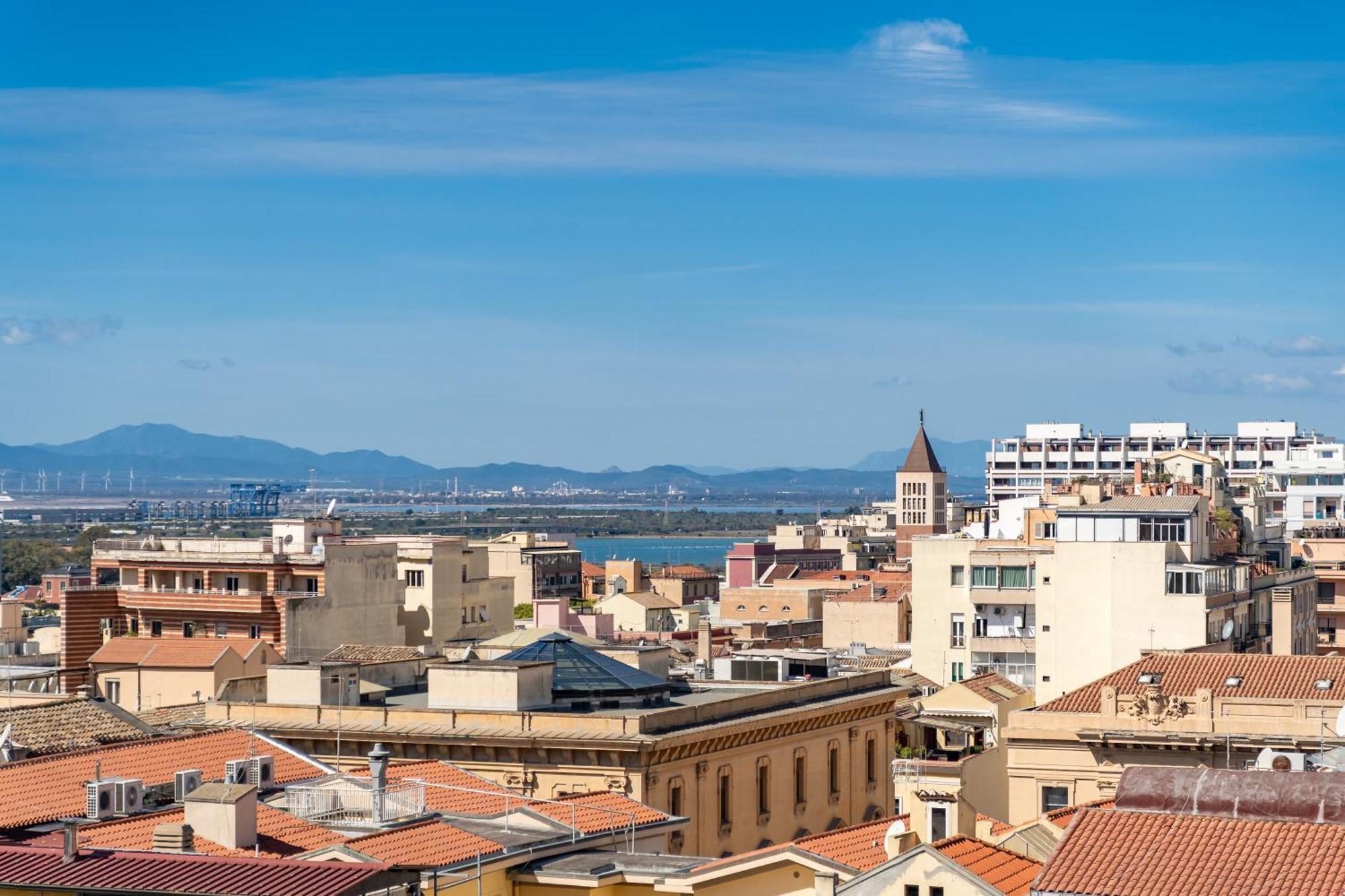 La Dolce Vita Cagliari Exterior photo